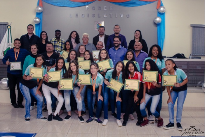 Imagem da notícia: Moção de Aplausos, Congratulações e Reconhecimento